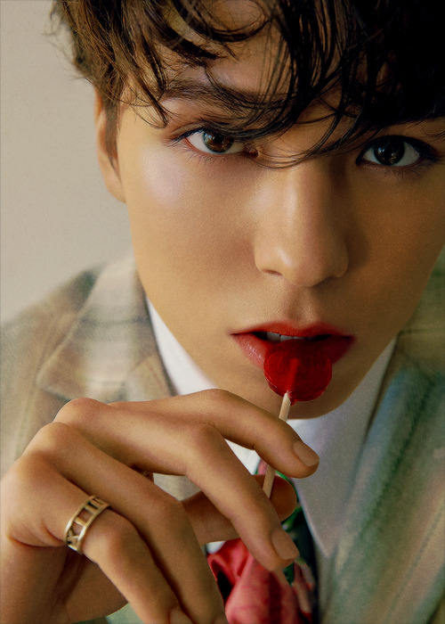 VERNON for 1st Look, April 2022