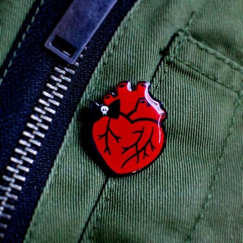 miznawada:Just listed Bloody Heart of shrink plastic pin on my Etsy shop so go check it out! https:/
