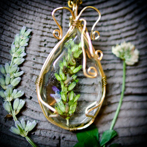 nemophilistjewellery: Available here. Facebook | Instagram | Etsy