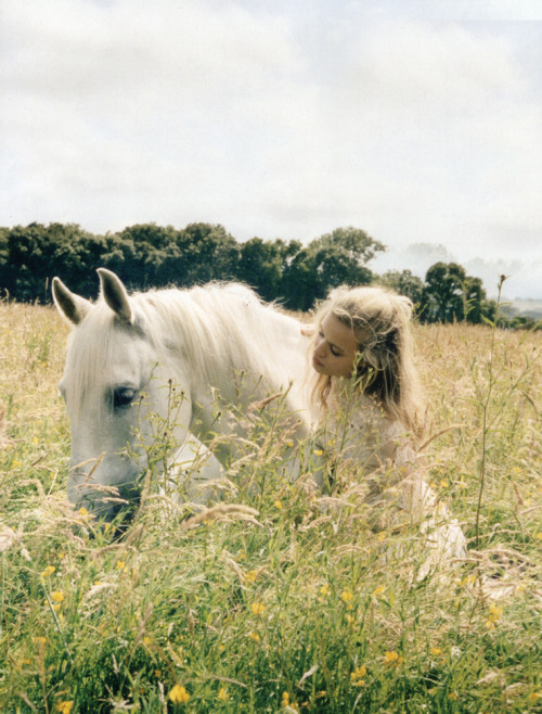 bow:Georgia May Jagger photographed by Venetia Scott for Vogue UK (October 2013).