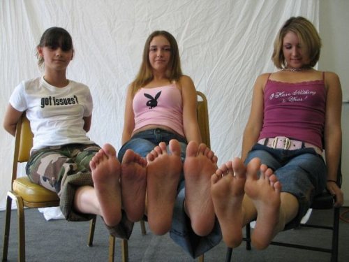 XXX all-things-feet:  #feet #toes #soles #dirtysoles photo