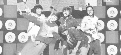 noonaloveskorea:  happy 2nd anniversary! | #2ndB1A4Day 