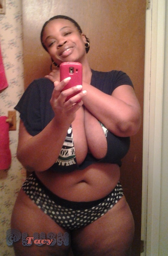 gurillaboythamane:  tacyplush:  Happy #ThickThursday! I snapped these before my last