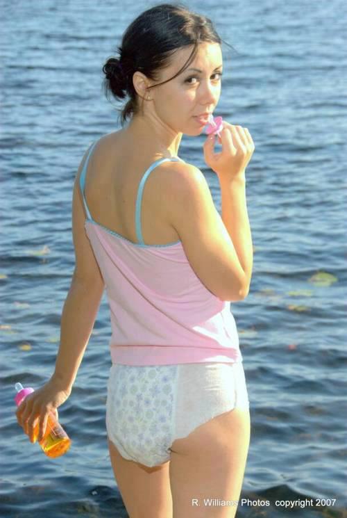http://sweetgirls-abdl.tumblr.com/post/48110030025