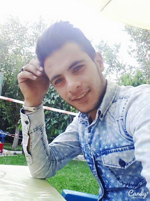 yakisikliturkler:  Emrah İbiş