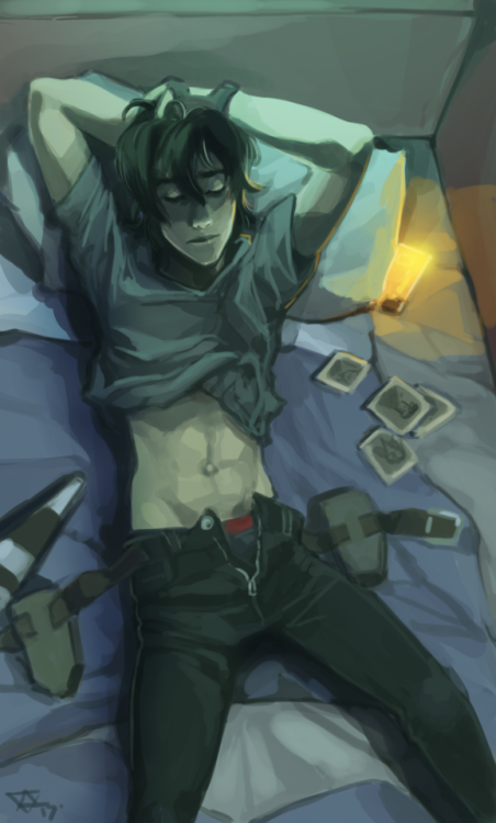 triangle-art-jw:I was in a painting mood. Keith reflecting on Shiro. 