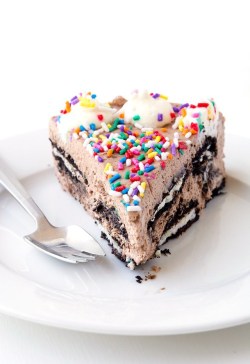 royal-food:Birthday Cake Oreo Icebox Cake