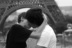 Proudtoblog:  L'amour En Paris.