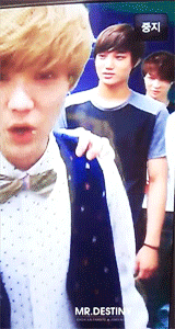 kaisooforever-blog:       When EXO at the karaoke… speechless…. Gifs are not mine      