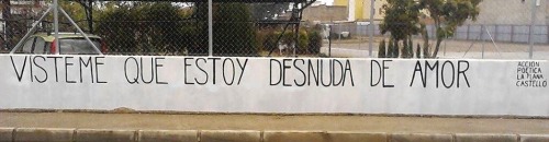 somospoesia:  Visteme…