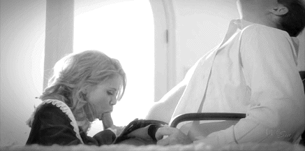 roundasssexyblog:  This adult version of Tinder kills every guy’s chances to remain