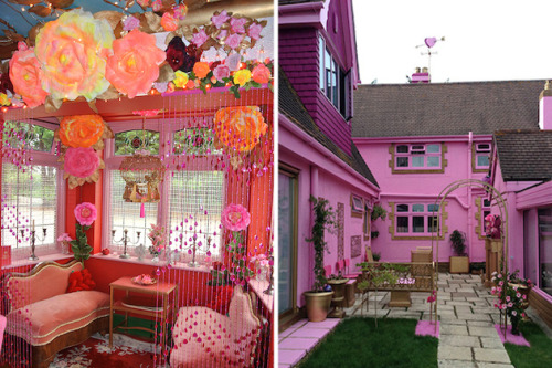 femmesandfamily:brain-food: Eaton House  - Essex, London dream This is like that ultimate Barbi