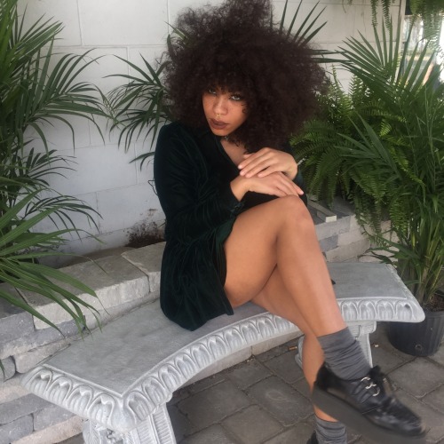 kieraplease:  G r e e n & m e // ig: kieraplease