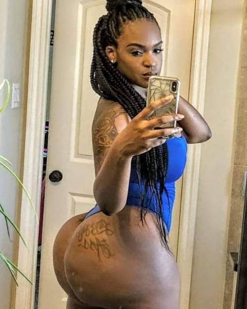 asstittiesentertainment2:@msdamn www.instagram.com/p/BrgPj-EghLEex_Lr5kfcPzLVxkz432Q334qyE00