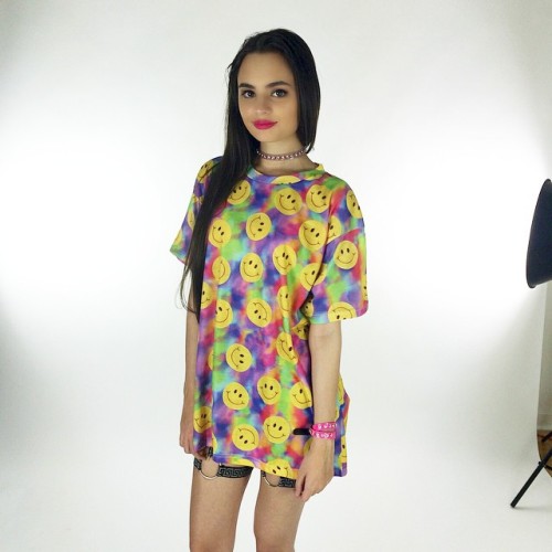 kleopxtra:  shopjeen:  How cute is bb @natalievonlotus!! 😄😊😃😍 big ass tee available at SHOPJEEN.com!!  🍵🌸🐲 harajuku ghetto 🐲🌸🍵