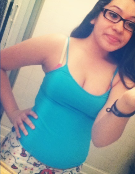 rayray500br:  need—her:  Some more pictures before going to sleep. thanks for all the reblogs and likes guys.