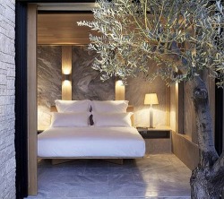 justthedesign:  Bedroom at the Amanzo’e resort in Greece 
