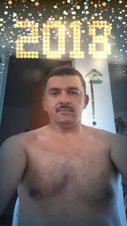 Love mature man!