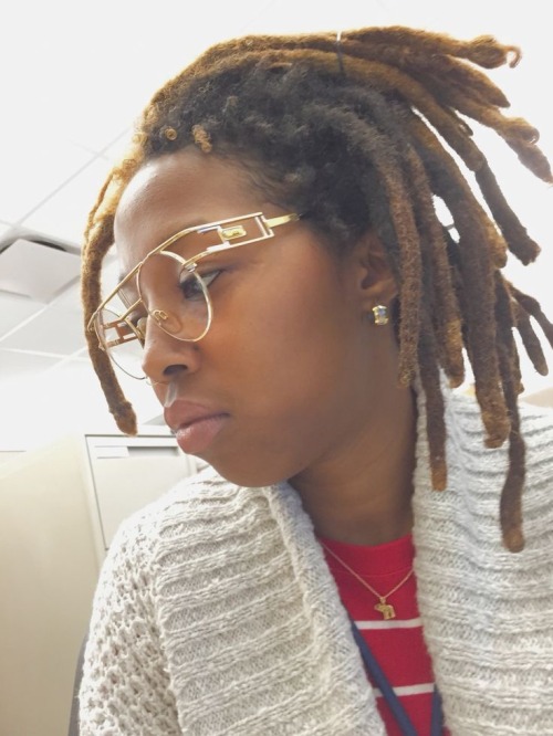 graceless-goddess:Was a little bummed that I had to re-start my locs not too long ago. I originally 