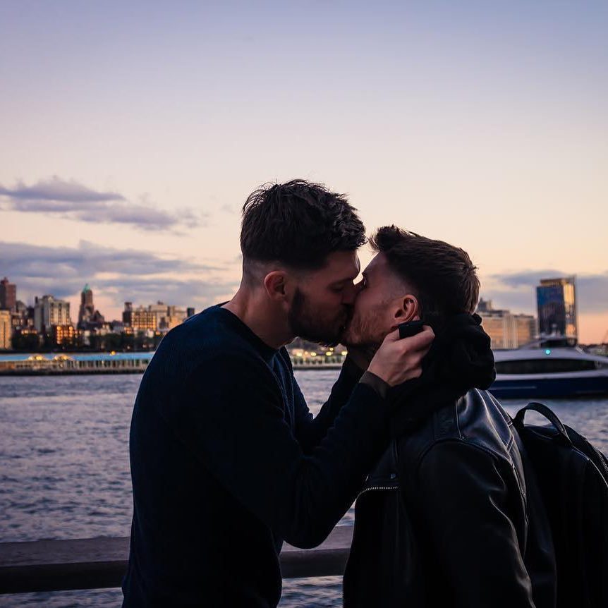 gayingaround:  everydaysagreatday:     http://gayingaround.tumblr.com/follow my instagram:
