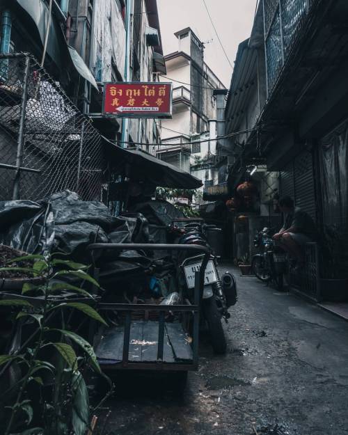 Thailand, Bangkok by Edward Leon