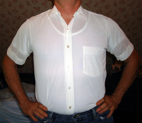 ourfoggycorbancollector:Living dangerously–wearing a vintage nylon shirt over my Corban garment, rev