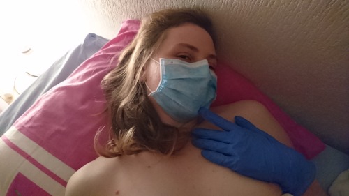 shamanicryakenn:Some kinky pics she asked me to post 