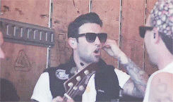 sleepingwithsirens-org:  sleepingwithsirens.org for more