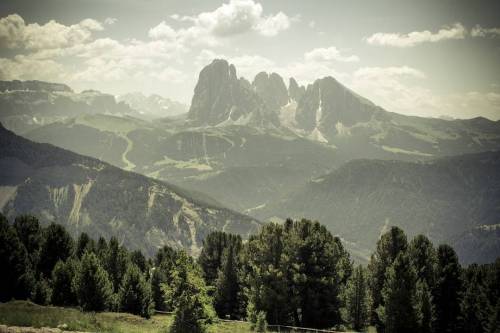 #Ortisei #ig_captures #mountains #landscape #scenery #igers #italy #ig_mountains #skyporn #clouds #t