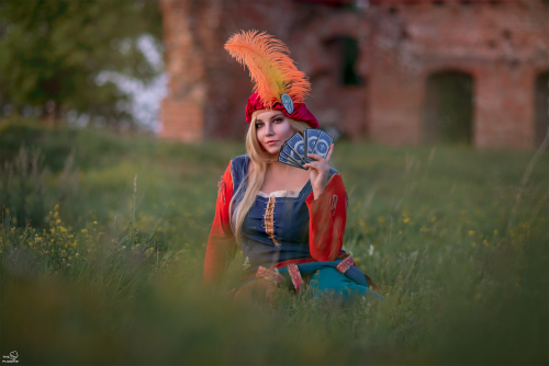 thepuddinscosplay:  Priscilla cosplay from The Witcher 3PatreonSupport us on Ko-FiCosplayer: The Puddins’ CosplayInstagram: __cherry__pie toxicpuddin