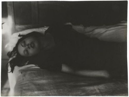 objetpetita: Brassaï - The phenomenon of ecstasy, 1933 | Photography (Le phénomèn