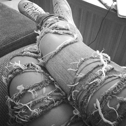 brutalgeneration:  Fotos de † Wonderland † on We Heart It - http://weheartit.com/entry/46789775/