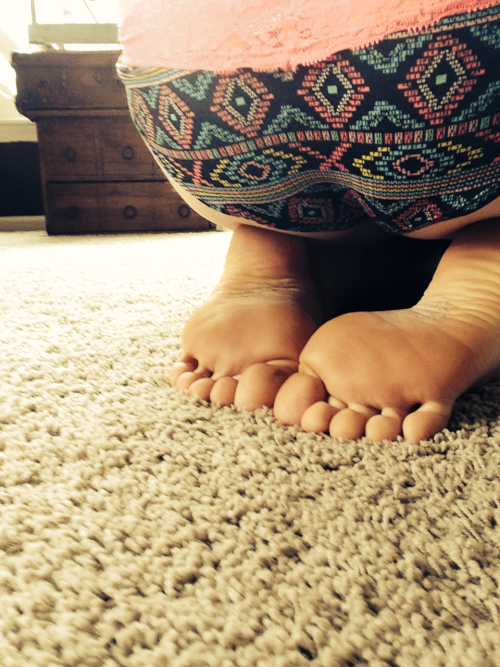 cozytoesies5678: Hello!