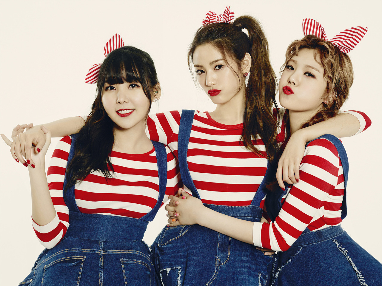 fuckyeahorangecaramel:  &lsquo;My Copycat&rsquo; Concept Photo 