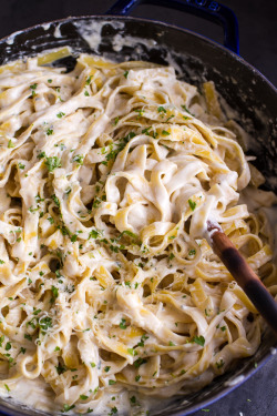 prettypasta:  One-Pan Baked Champagne Cream
