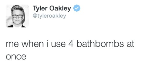 theslaycademy: Tyler Oakley has developed a love for bath bombs and it’s out of control.