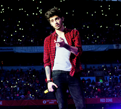 zaynsxo:  Manchester, England 01.06 