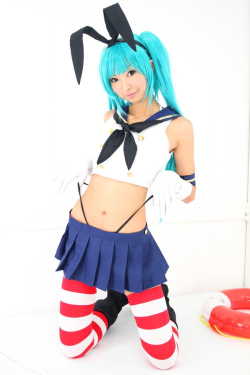 necosmo:  C86夏コミ新作　初音ミク　コスプレROM写真集コスプレROM写真集  ★サンプルページ：http://necoco.net/c86/void/index.html ★タイトル：VOID ★モデル：猫子(ねここ)  ★価　格：￥2,000  ★画像枚数：250枚程度