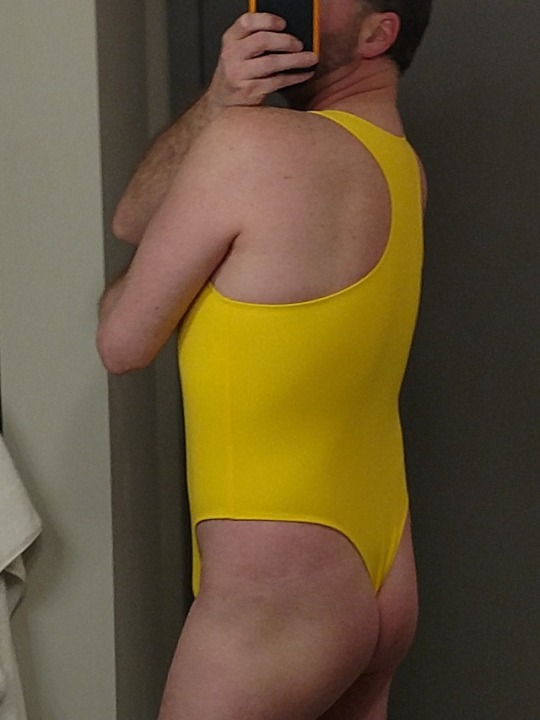Some new suits !! Love a thong cut bottom bodysuit 😍 😍🎉