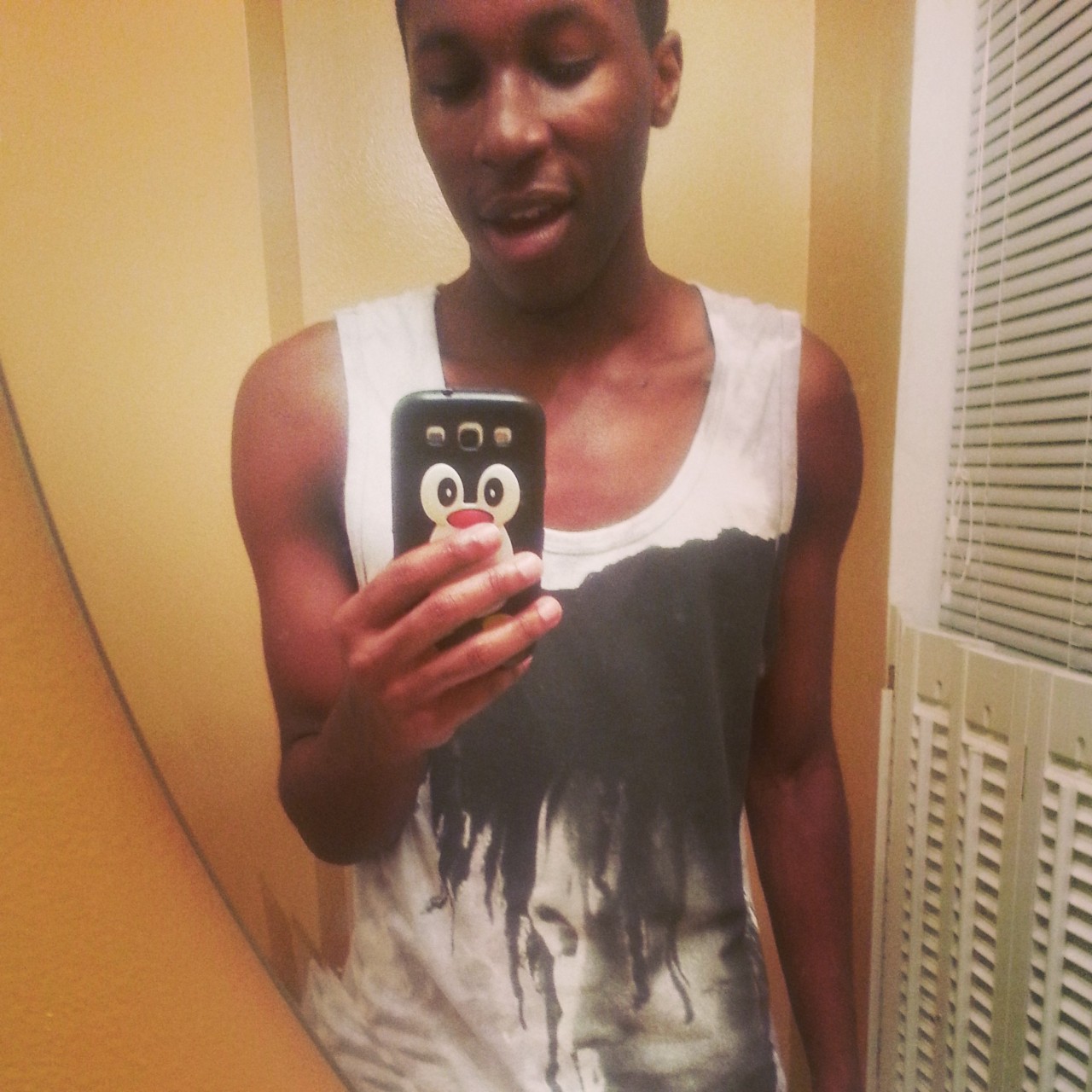 baitthestr8:  Submissionâ€¦ I no longer do requests but if you would like to