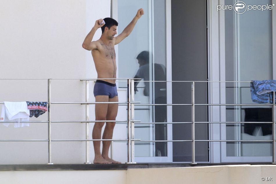 Male Celebrity Pits