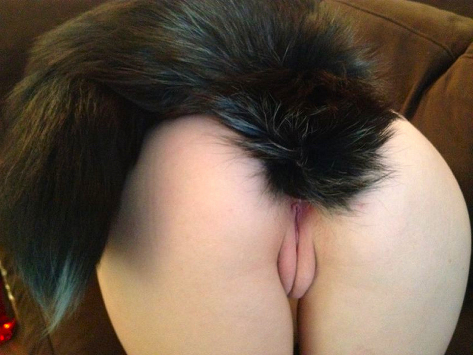 lausberger:  What a furry tail she wears - filling her tight rear entry