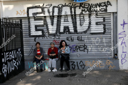 ‘Evade’ in Santiago Chile.Evade was the primary slogan adopted by highschool students for a campaign