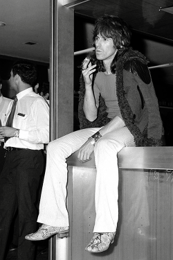 satya-:  Keith Richards photographed after