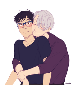 alexgvart:The transition of Yuuri reacting to Victor’s hugs