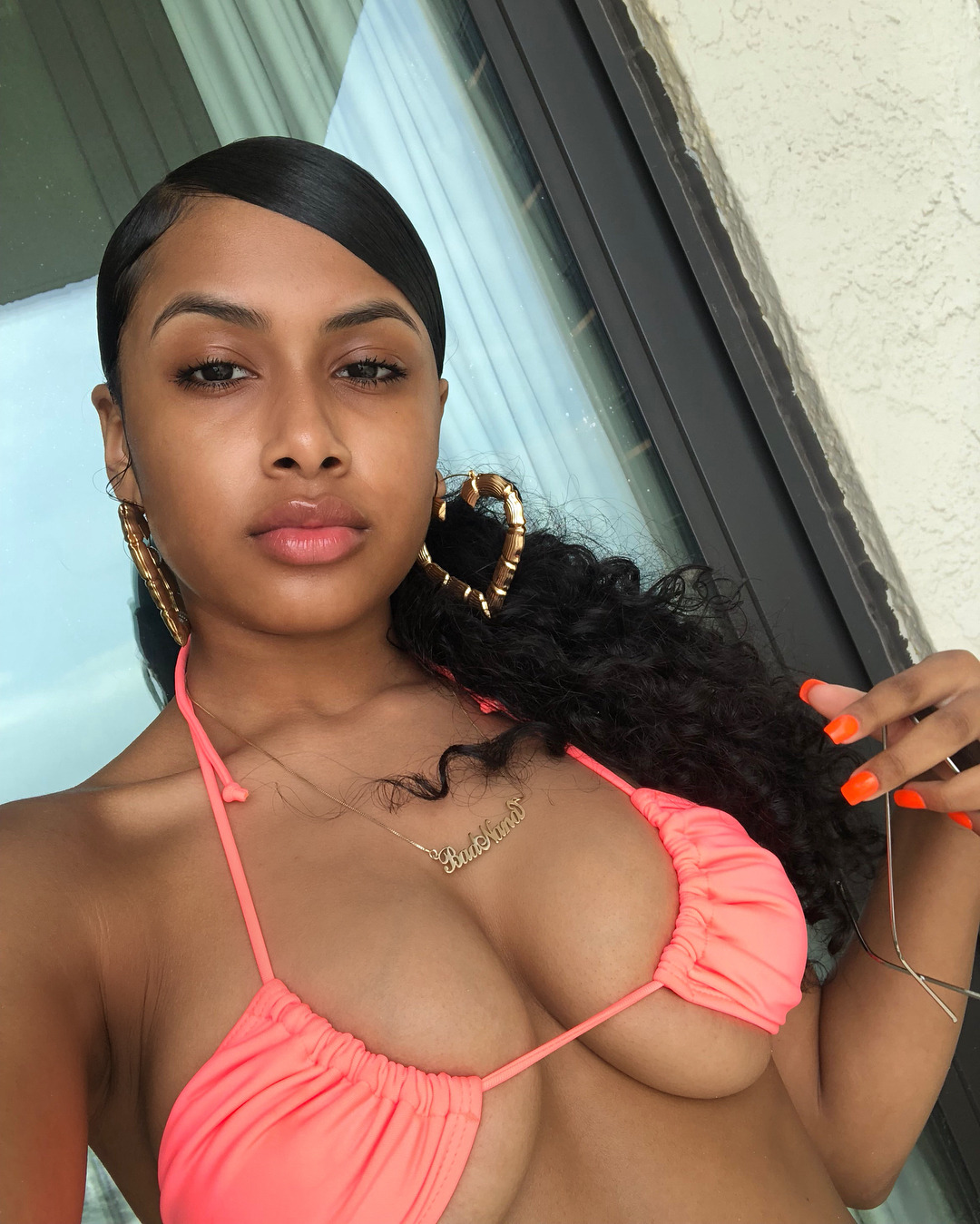 freaksandmodels:  Badnana