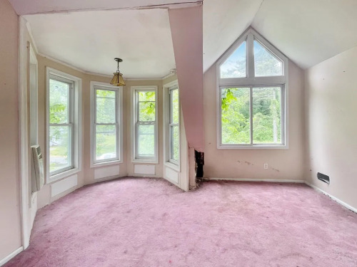 Beechwood Avenue, Pembroke, Massachusetts.
