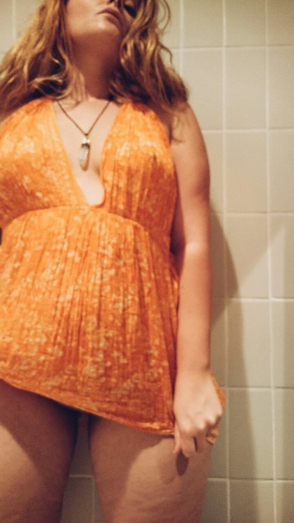 XXX tallulah-moon:  This dress got me feeling photo