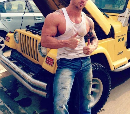 masculineasfuk:  ► HYPER-MASCULINE ♂ ◄ [page]♂ ♂♦ Hyper-Masculine ARCHIVE ♦ [all pics]  