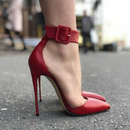 roberttoheels - Love for HIGHEELS